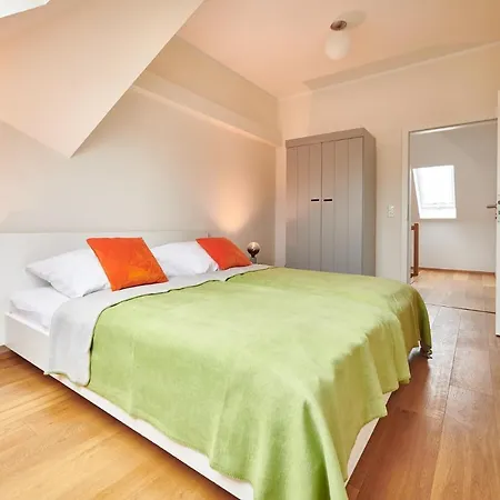 Bei Meyers Im Leipziger Neuseenland * Bohlen (Saxony)